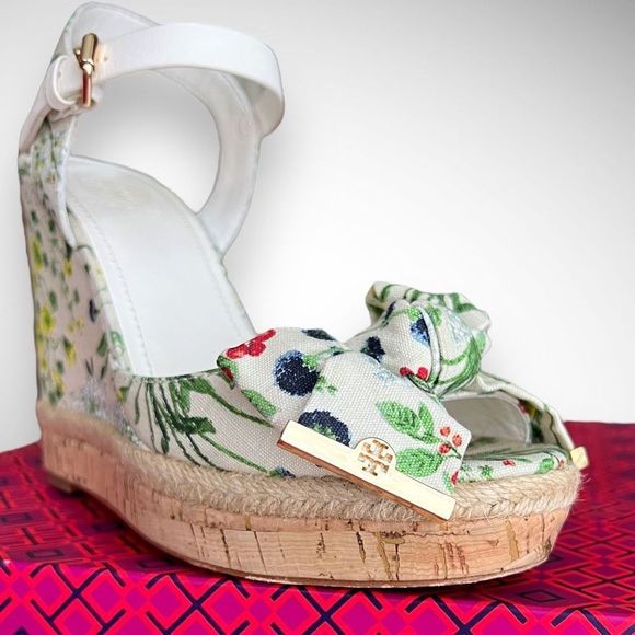 Tory Burch Penny 120MM Wedge in Watercolor Botanical Print / New Ivory Sz 7(M) - Picture 4 of 16